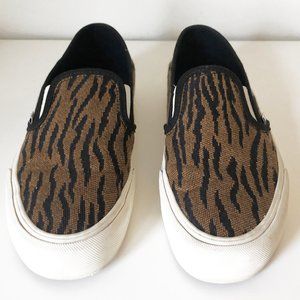 Vans Slip-On SF Tiger Print Sneaker